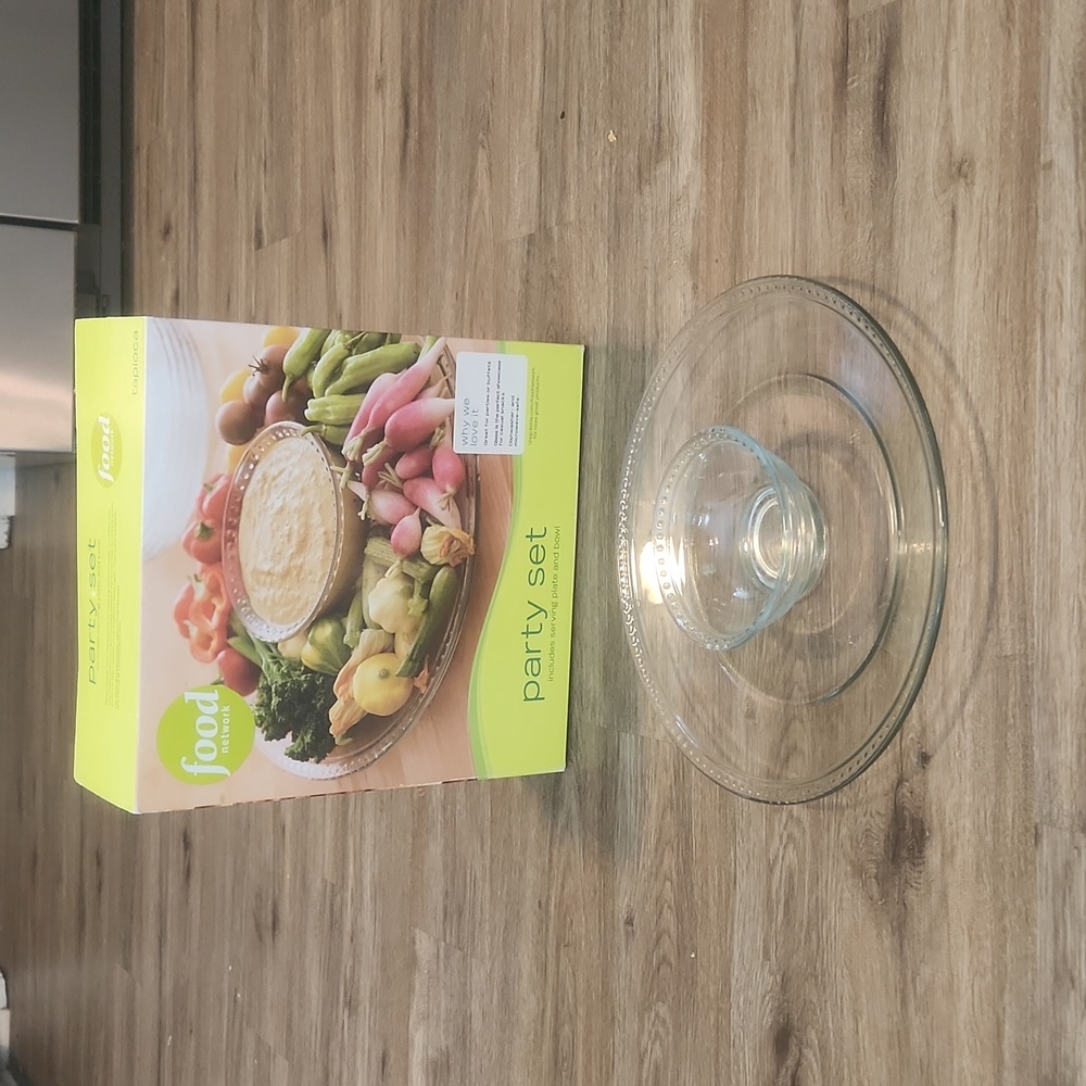 Food Network Glass Serving Plate and Bowl Party Set